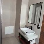 Deluxe Apartment *
