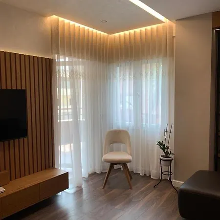 Deluxe Apartment Tirana