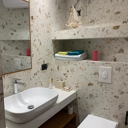 Deluxe Apartment Tirana