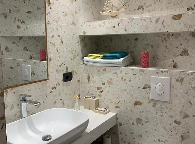 Deluxe Apartment Tirana