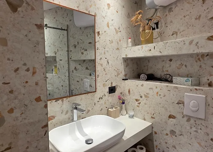 Deluxe Apartment Tirana