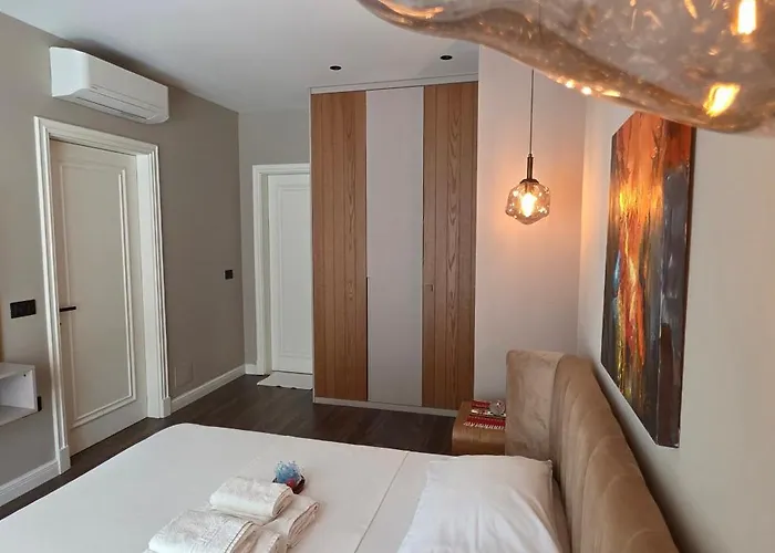 Deluxe Apartment Tirana